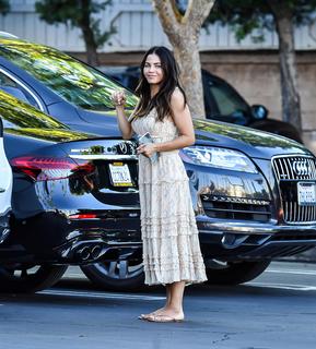 Jenna Dewan feet photo thumbnail