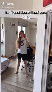 Bella Avila feet photo 3