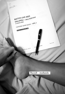 Elisabetta Gregoraci feet photo thumbnail