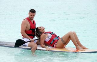 Katie Price feet photo thumbnail