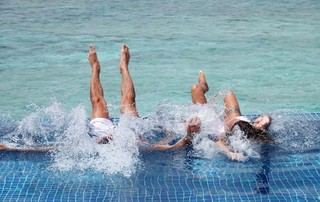 Katie Price feet photo thumbnail