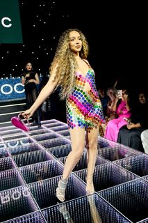 Jade Thirlwall feet photo thumbnail