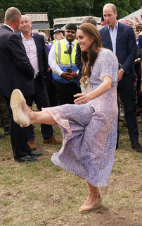 Catherine Princess of Wales feet photo thumbnail