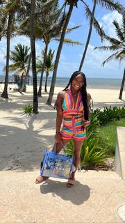 Simone Biles feet photo thumbnail