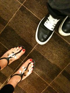 Amanda Bynes feet photo thumbnail