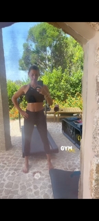 Federica Fontana feet photo thumbnail