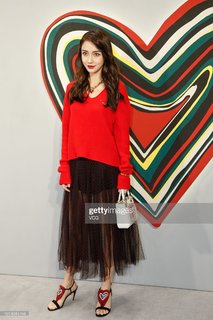 Angelababy feet photo thumbnail