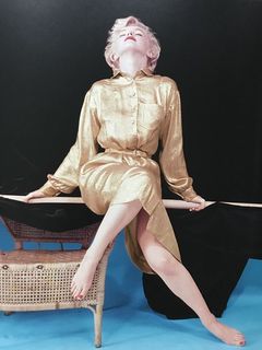 Marilyn Monroe feet photo thumbnail