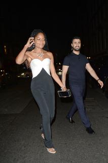 Naomie Harris feet photo thumbnail