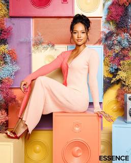 Karrueche Tran feet photo thumbnail
