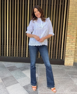 Lisa Snowdon feet photo thumbnail