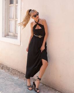 Fei Skorda feet photo thumbnail