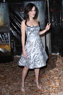 Mary-Louise Parker feet photo thumbnail