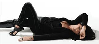 Davina McCall feet photo 5