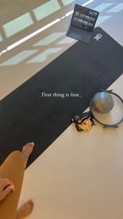 Rochelle Humes feet photo thumbnail