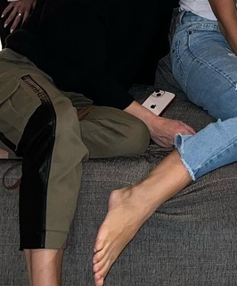 Carolina Ardohain feet photo thumbnail
