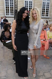 Pixie Lott feet photo thumbnail
