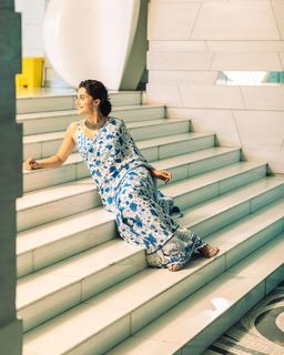 Taapsee Pannu feet photo thumbnail