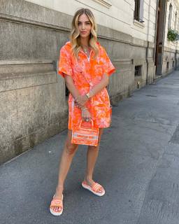 Chiara Ferragni feet photo thumbnail