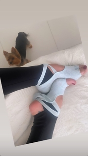 Franciely Freduzeski feet photo thumbnail