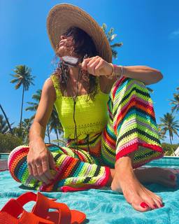 Juliana Paes feet photo thumbnail