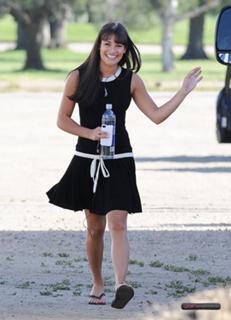 Lea Michele feet photo thumbnail