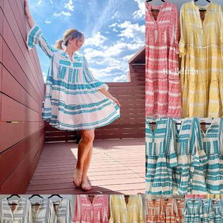 Andrea Legarreta feet photo thumbnail
