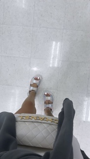 Victoria Waldrip feet photo thumbnail