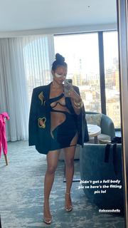 Karrueche Tran feet photo thumbnail