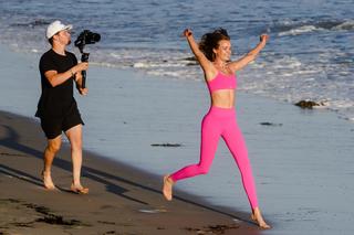 Josephine Skriver feet photo thumbnail