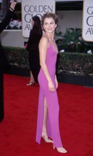 Keri Russell feet photo thumbnail