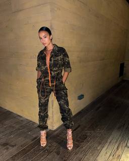 Draya Michele feet photo thumbnail
