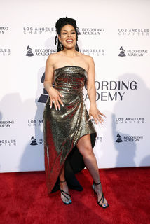 Jordin Sparks feet photo thumbnail