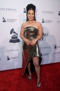 Jordin Sparks feet photo thumbnail