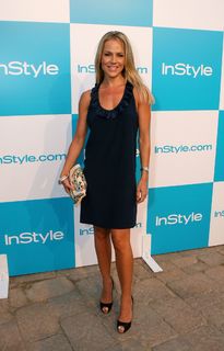 Julie Benz feet photo thumbnail