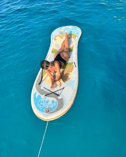 Zaira Nara feet photo thumbnail