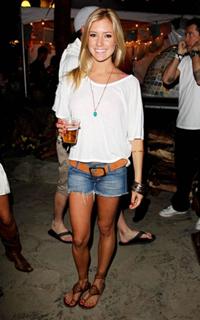 Kristin Cavallari feet photo thumbnail