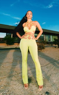 Draya Michele feet photo thumbnail