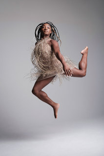 Simone Biles feet photo thumbnail