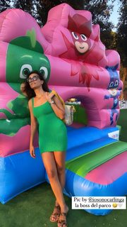 Caterina Balivo feet photo thumbnail