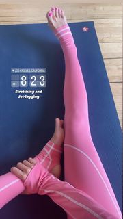 Ludovica Frasca feet photo thumbnail