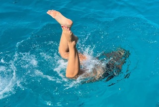 Wanda Nara feet photo thumbnail