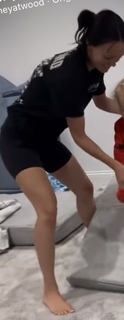 Brittney Smith feet photo thumbnail
