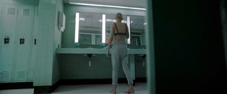 Kristen Stewart feet photo thumbnail
