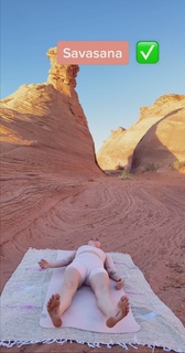 Cara Delevingne feet photo thumbnail