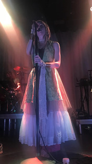 Aurora Aksnes feet photo thumbnail