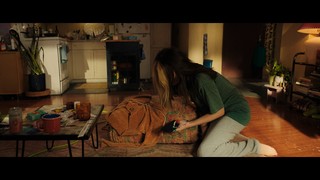 Zoey Deutch feet photo thumbnail