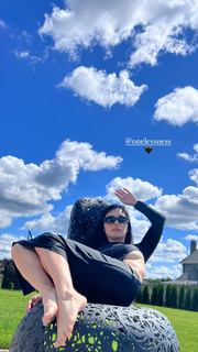 Olga Seryabkina feet photo thumbnail