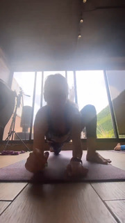 Yoseline Hoffman feet photo thumbnail