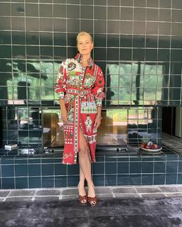 Malgorzata Kozuchowska feet photo thumbnail